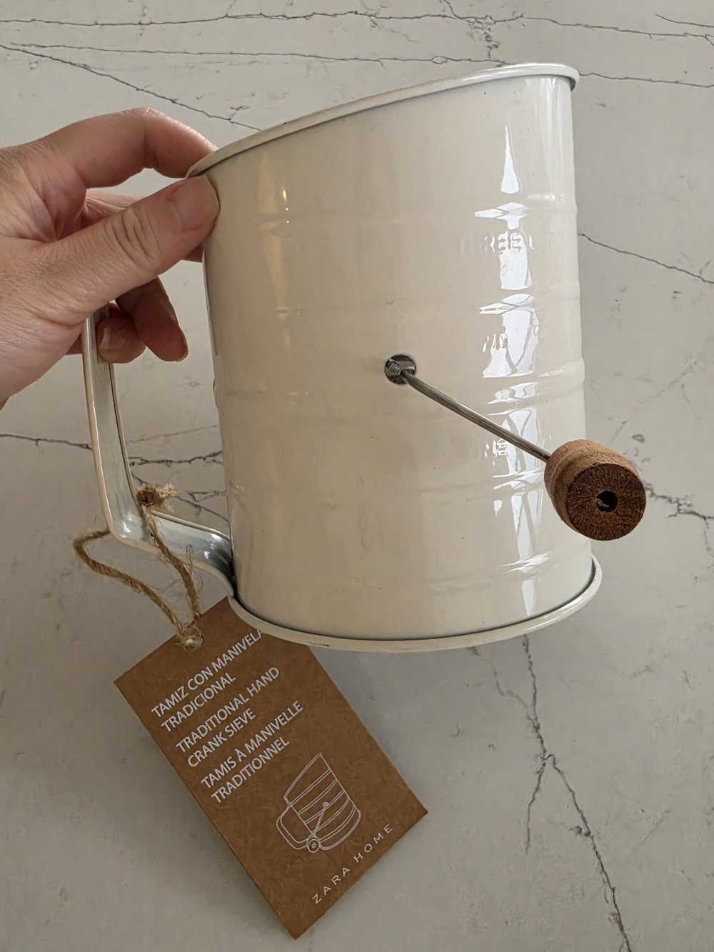 Zara White Hand Crank Flour Sifter with Wooden Handle